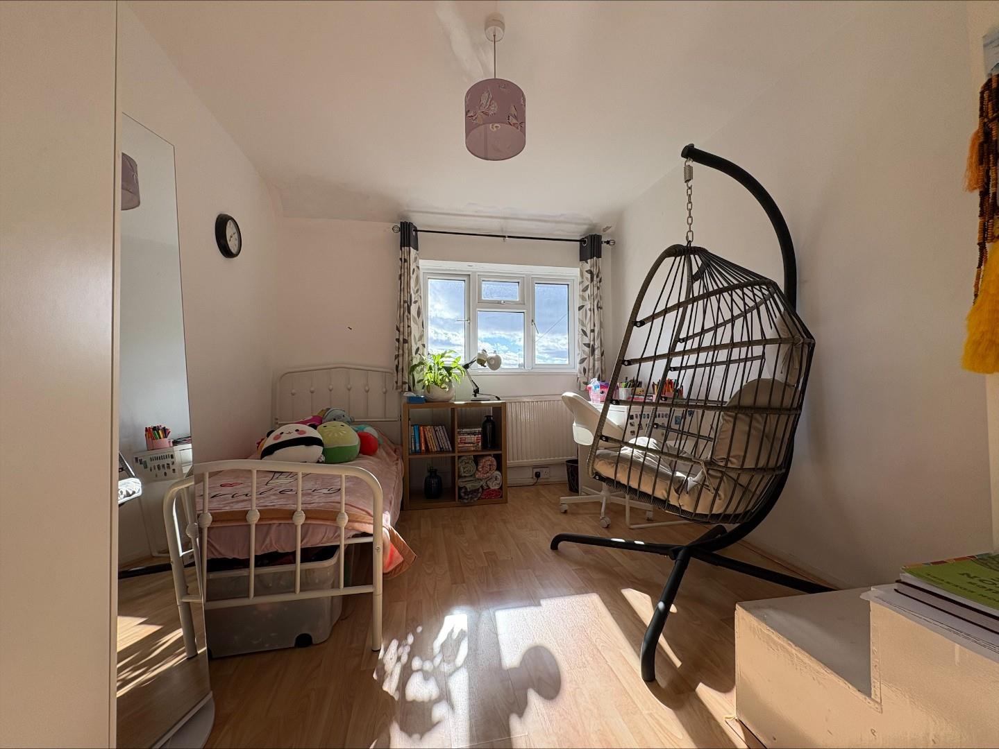 Ramillies Road, Mill Hill, NW7, London